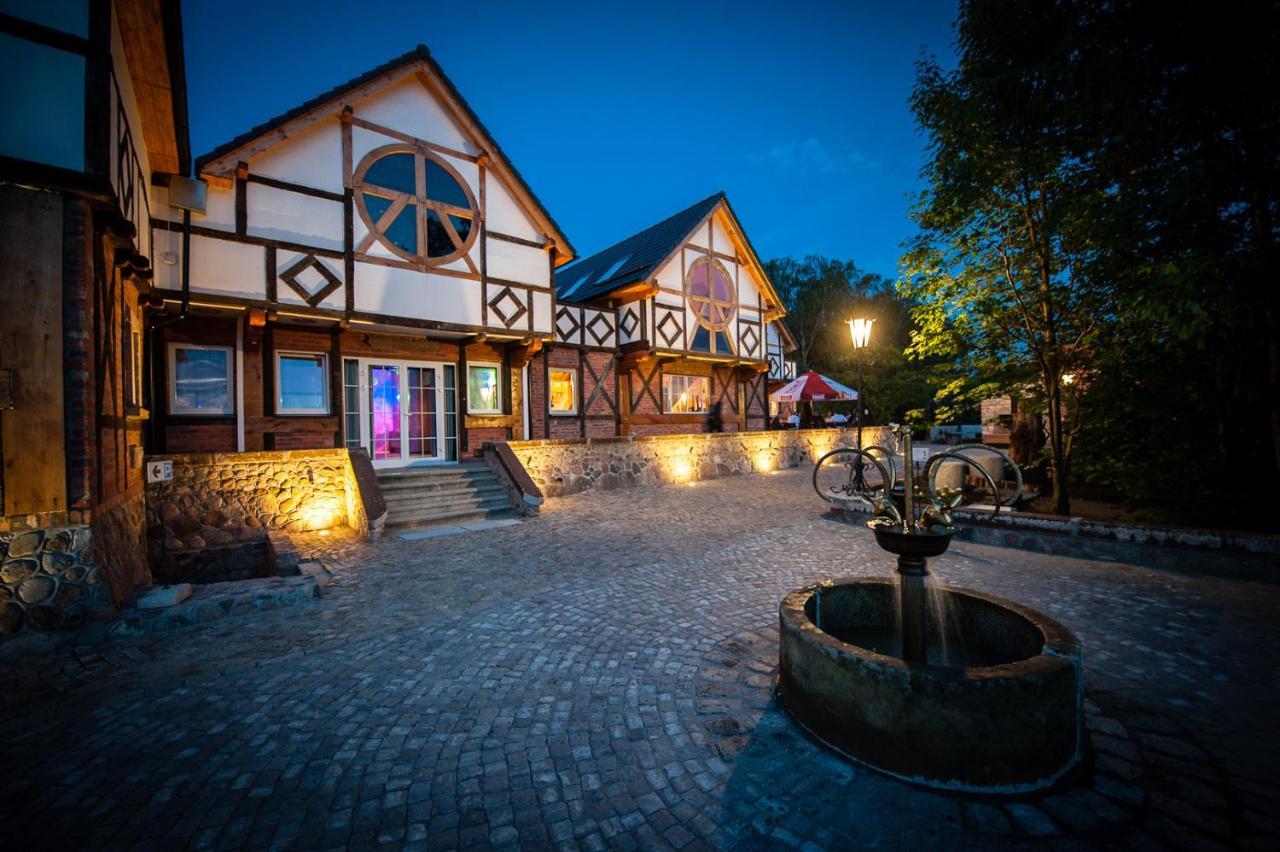 Hotel Siedem Drzew Biskupice  Exteriér fotografie