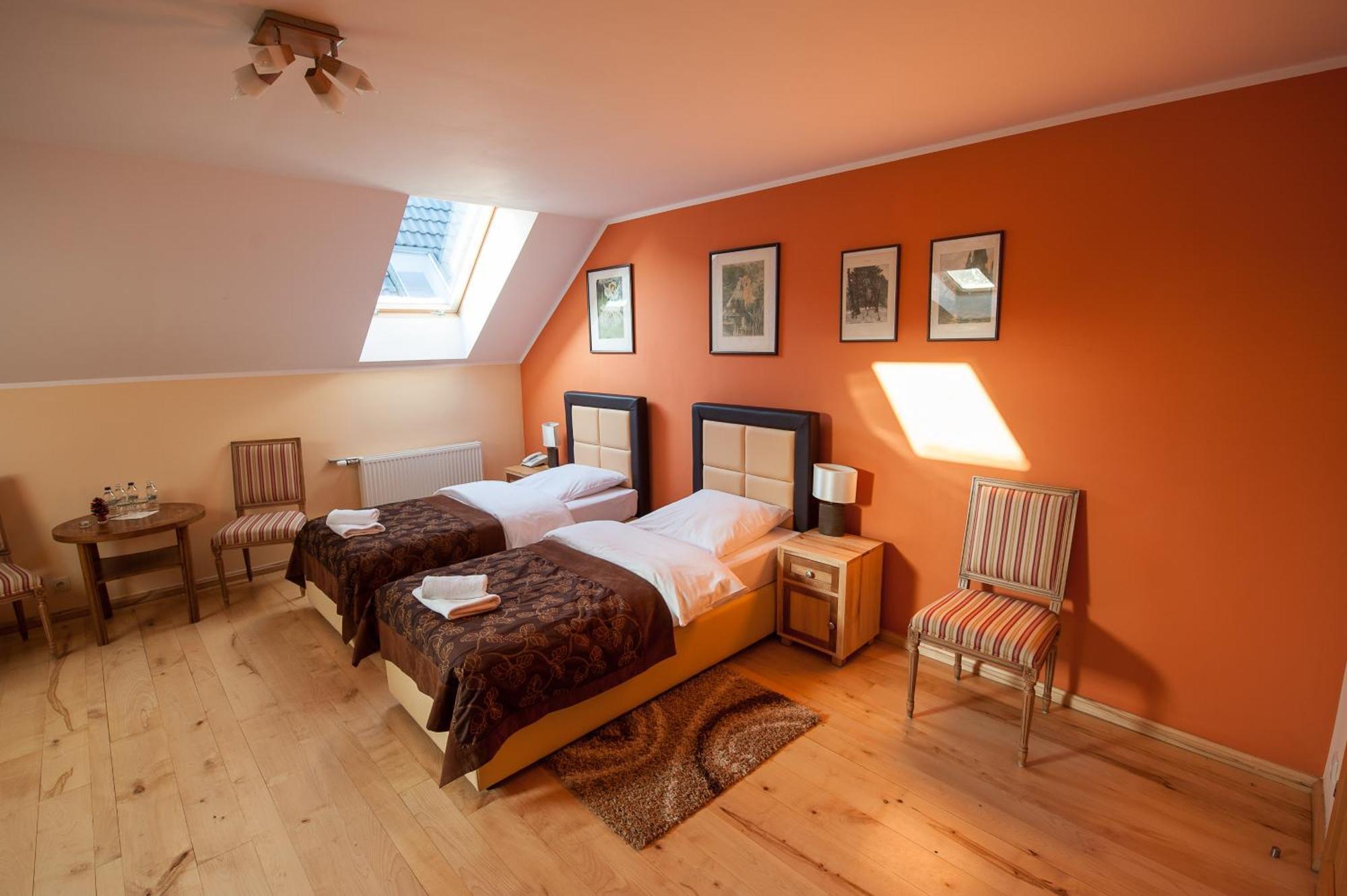 Hotel Siedem Drzew Biskupice  Pokoj fotografie
